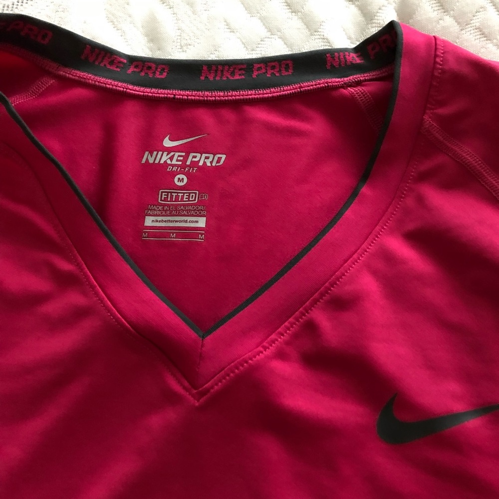 Nike training top